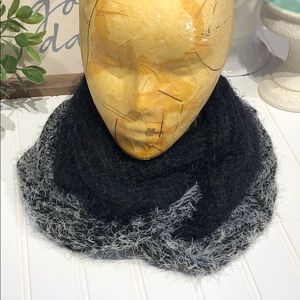Modena scarf